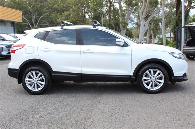 2015 Nissan QASHQAI ST