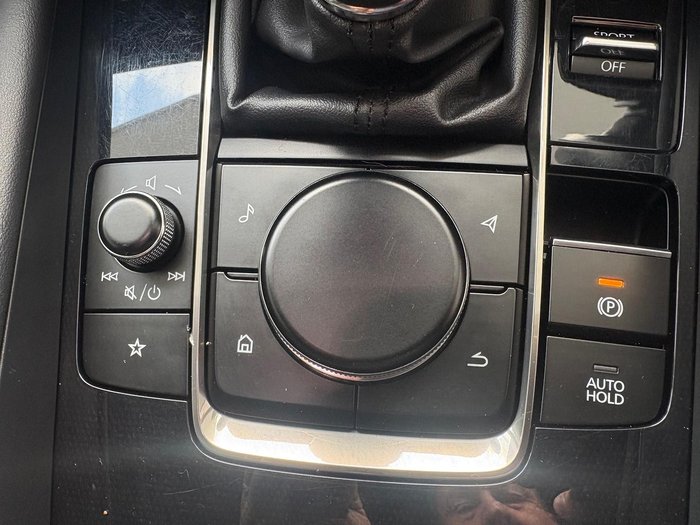 2020 Mazda 3 G25 Astina