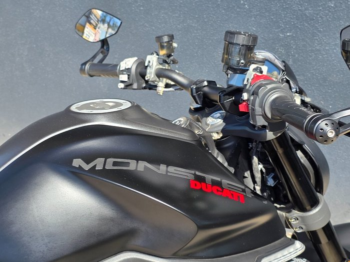 2021 DUCATI MONSTER+ 937 STEALTH BLACK