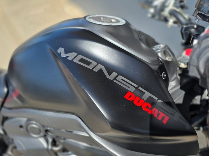 2021 DUCATI MONSTER+ 937 STEALTH BLACK