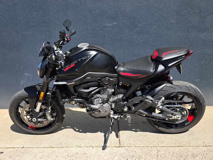 2021 DUCATI MONSTER+ 937 STEALTH BLACK