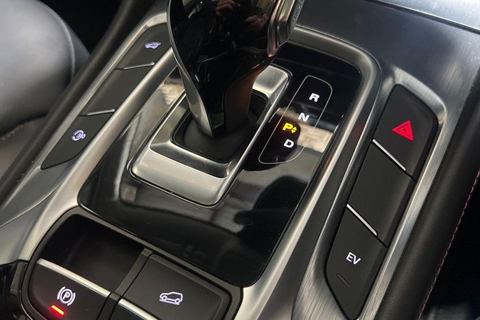 2021 MG HS PHEV Essence