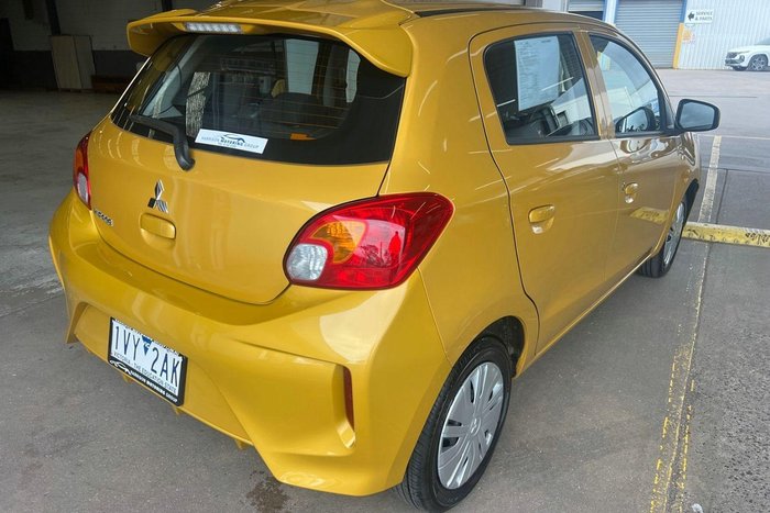 2021 Mitsubishi Mirage ES