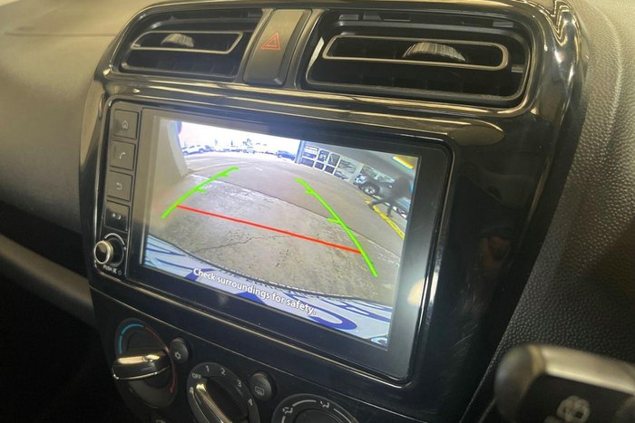 2021 Mitsubishi Mirage ES