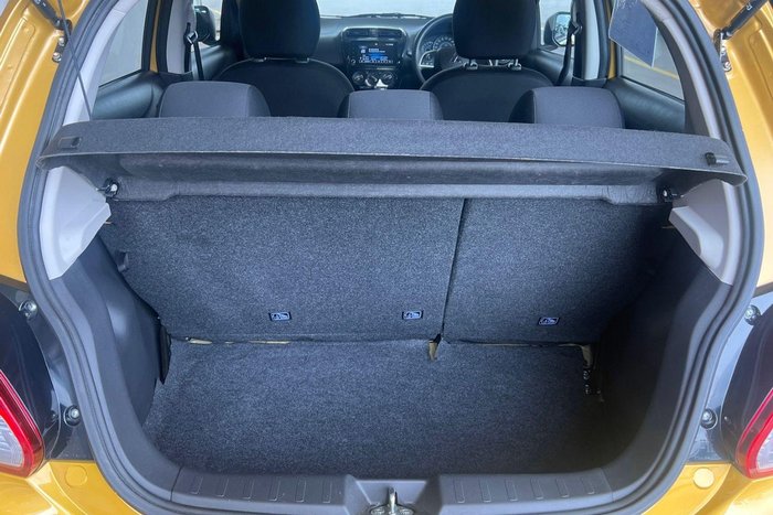 2021 Mitsubishi Mirage ES