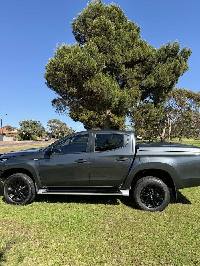 2022 Mitsubishi Triton GLX-R