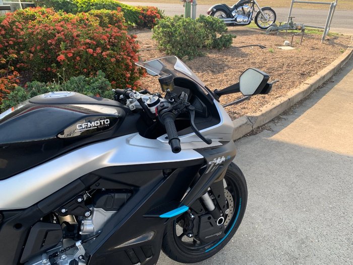 2025 CFMOTO 2025 CF Moto 675CC 675SR-R ABS NEBULA BLACK
