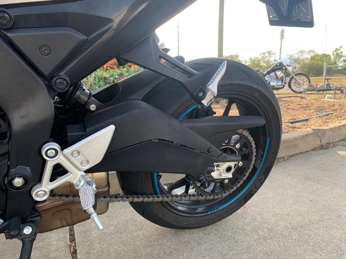 2025 CFMOTO 2025 CF Moto 675CC 675SR-R ABS NEBULA BLACK