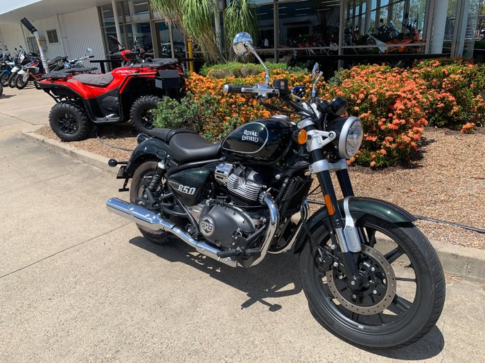 2024 Royal Enfield SUPER METEOR 650 Green