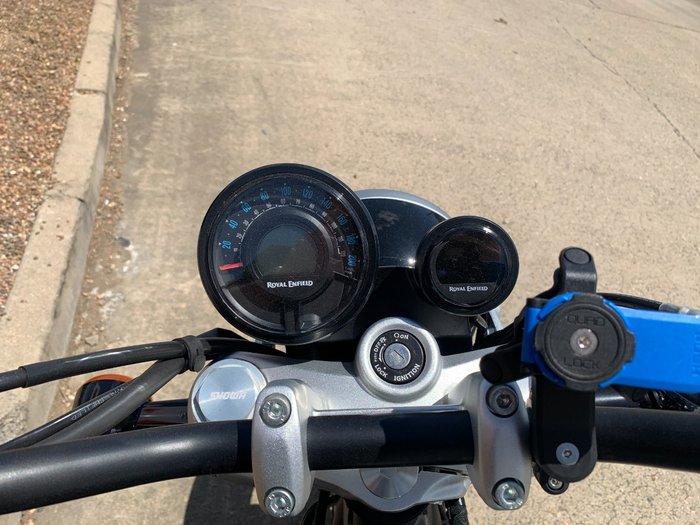 2024 Royal Enfield SUPER METEOR 650 Green