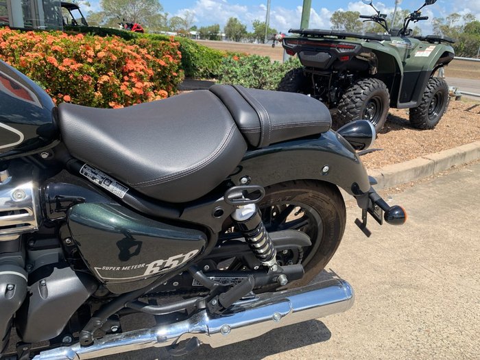 2024 Royal Enfield SUPER METEOR 650 Green