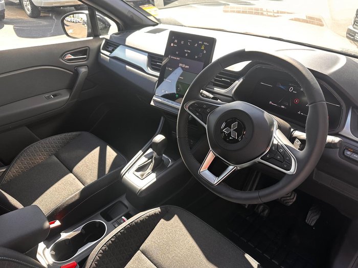 2025 Mitsubishi ASX LS