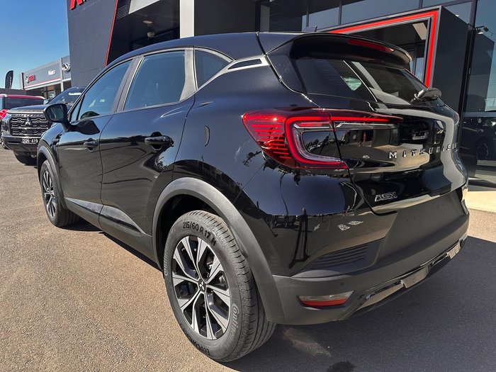 2025 Mitsubishi ASX LS