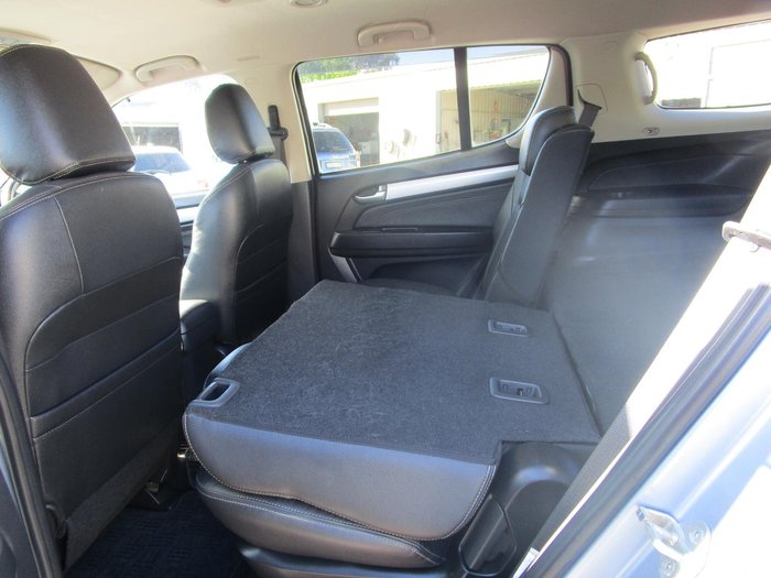 2016 Isuzu MU-X LS-T