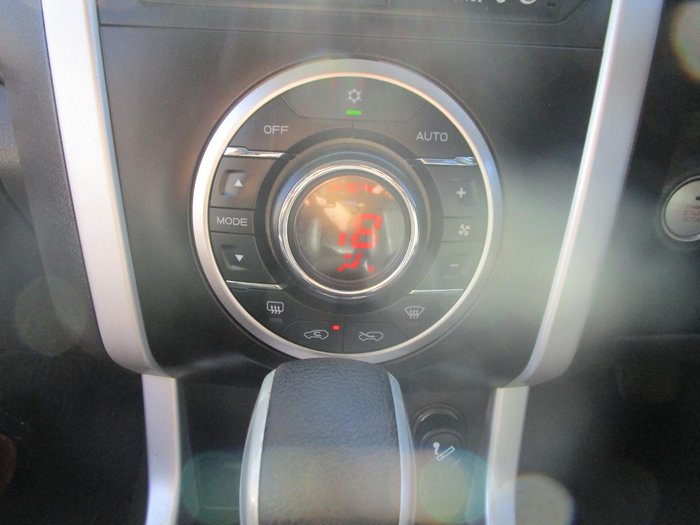 2016 Isuzu MU-X LS-T