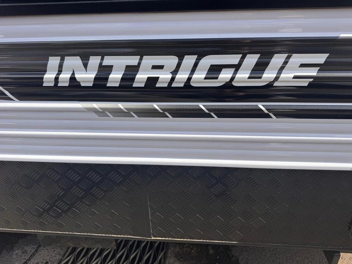 2024 Traveller Intrigue 20'6 Rear Door