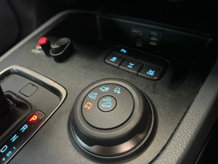 2015 Ford Everest Trend