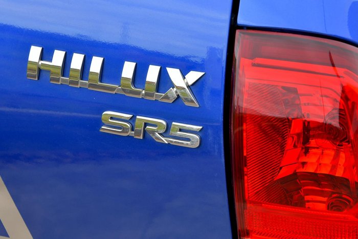 2019 Toyota Hilux SR5