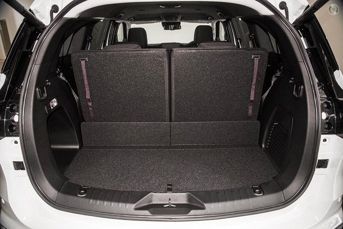 2025 Isuzu MU-X LS-U