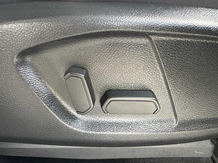 2020 Ford Everest Sport