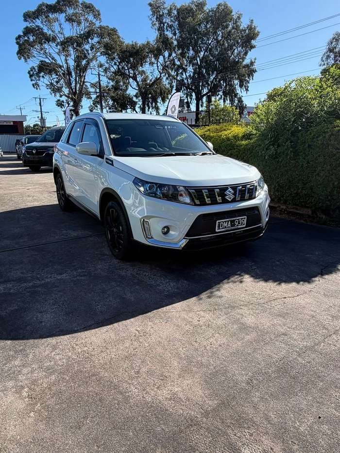 2024 Suzuki Vitara Turbo LY Series II Cool White