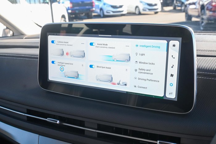 2022 LDV MIFA 9 Mode