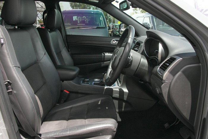 2021 Jeep Grand Cherokee Night Eagle