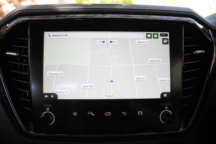 2025 Isuzu D-MAX BLADE