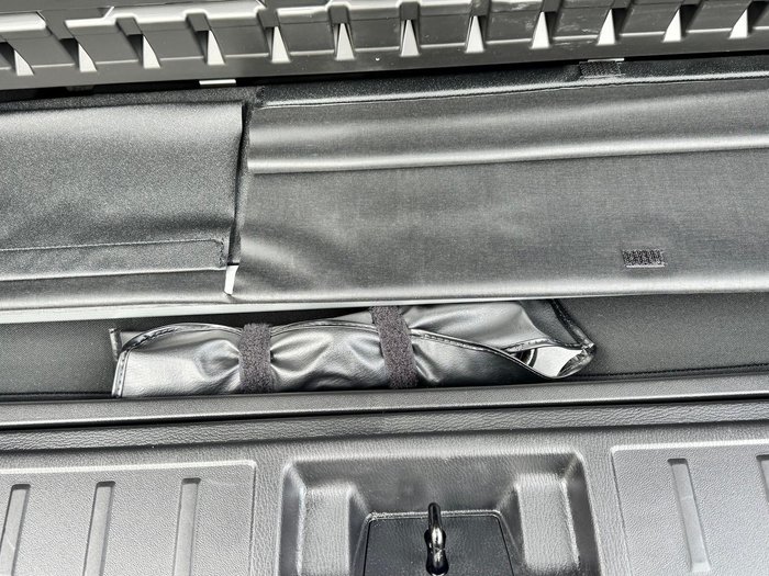 2022 Mitsubishi Outlander LS