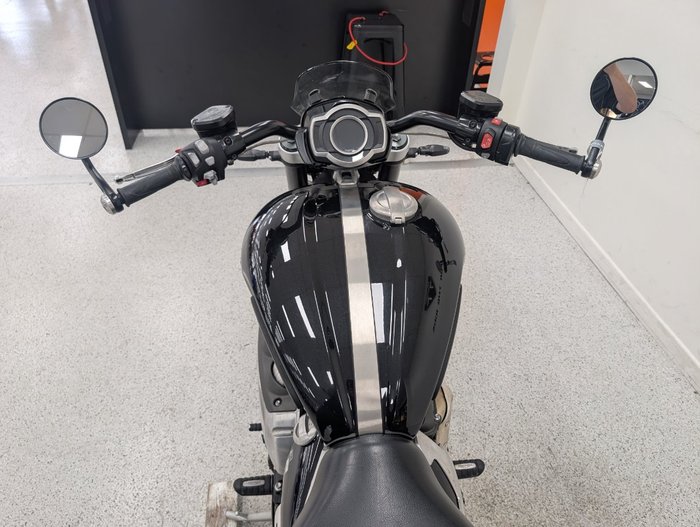 2022 Triumph ROCKET 3 GT Black
