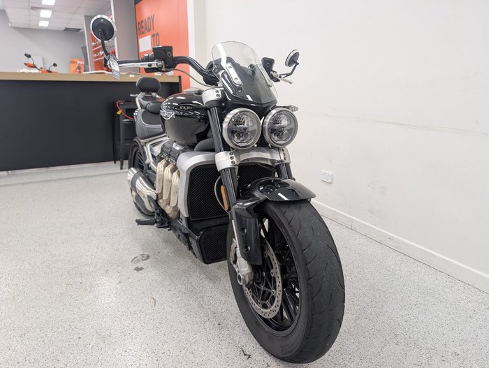 2022 Triumph ROCKET 3 GT Black