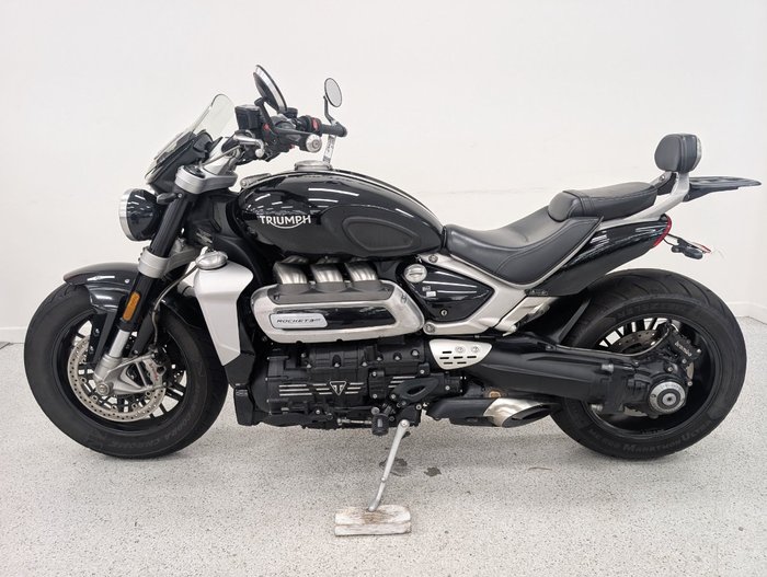 2022 Triumph ROCKET 3 GT Black