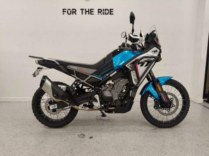 2025 CFMOTO 450 MT Blue
