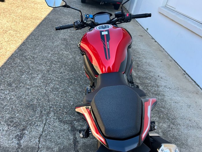 2024 Kawasaki Z900 (ZR900) RED