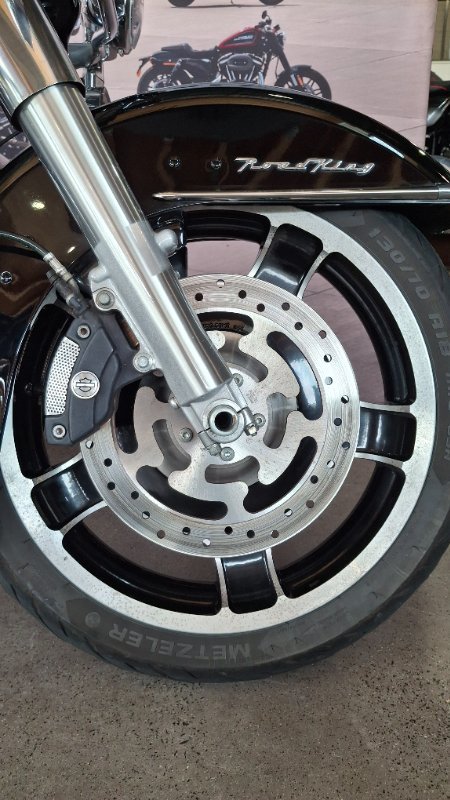 2011 Harley-davidson FLHR ROAD KING Black