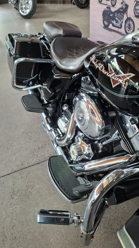 2011 Harley-davidson FLHR ROAD KING Black