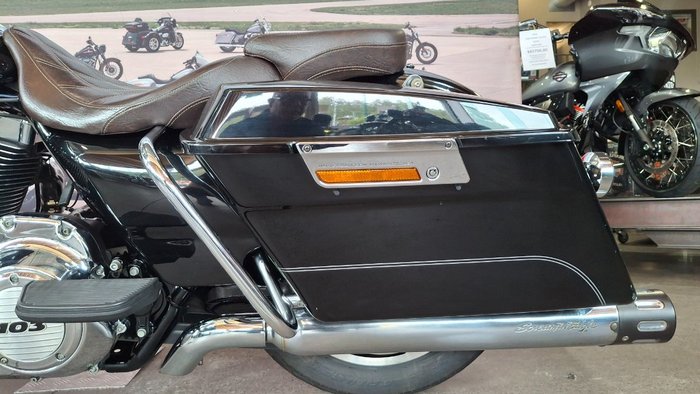 2011 Harley-davidson FLHR ROAD KING Black