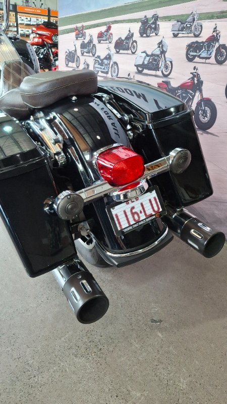 2011 Harley-davidson FLHR ROAD KING Black