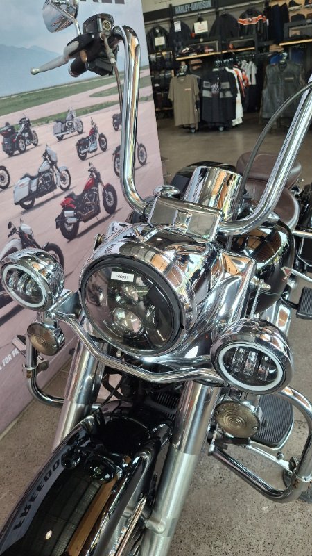 2011 Harley-davidson FLHR ROAD KING Black