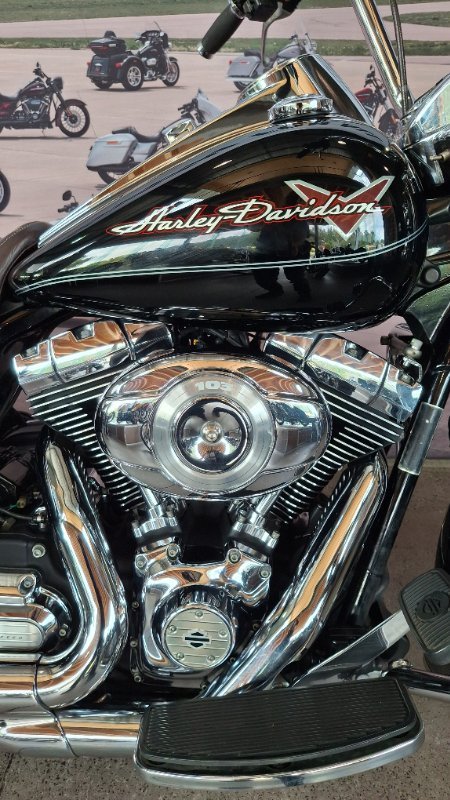 2011 Harley-davidson FLHR ROAD KING Black