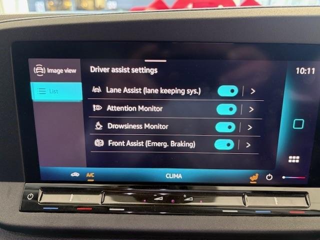 2024 Volkswagen Caddy TSI220