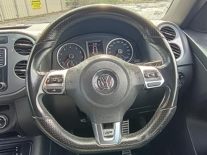 2015 Volkswagen Tiguan 132TSI 5N MY16 Four Wheel Drive Night Blue