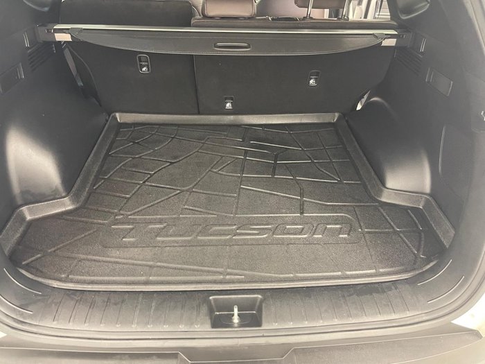 2021 Hyundai Tucson Highlander NX4.V1 MY22 AWD White Cream