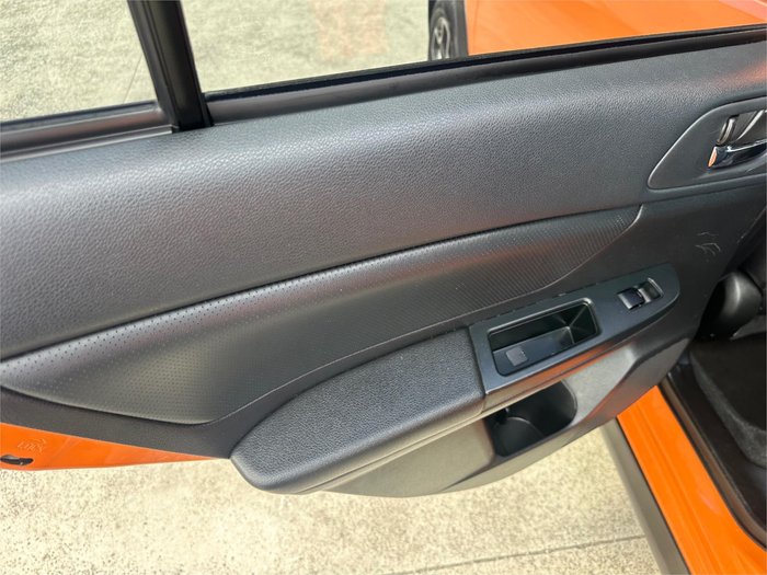 2015 SUBARU XV 2.0i-S