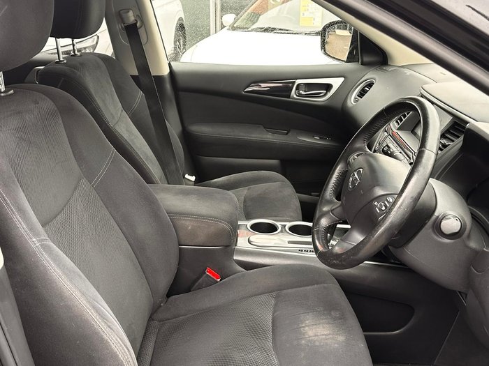 2014 Nissan Pathfinder ST