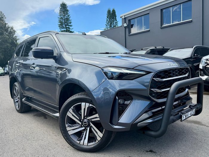 2025 Isuzu MU-X LS-T