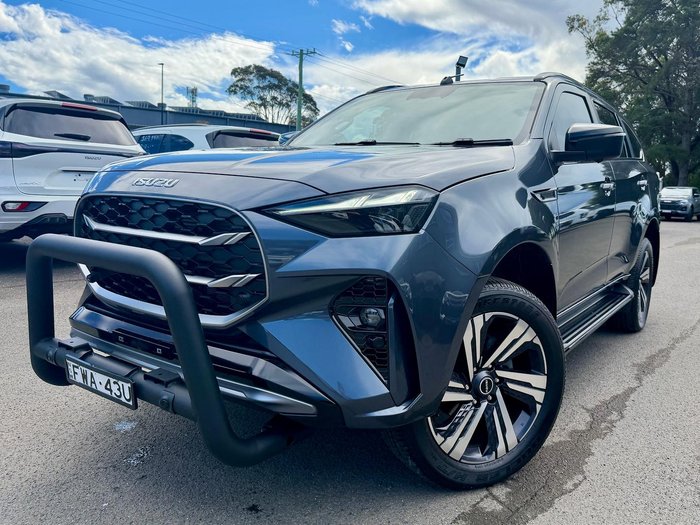 2025 Isuzu MU-X LS-T