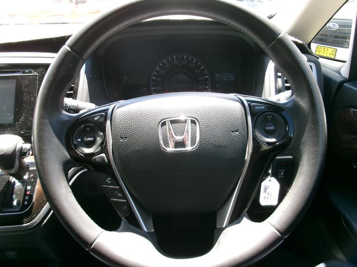 2016 Honda Odyssey VTi-L