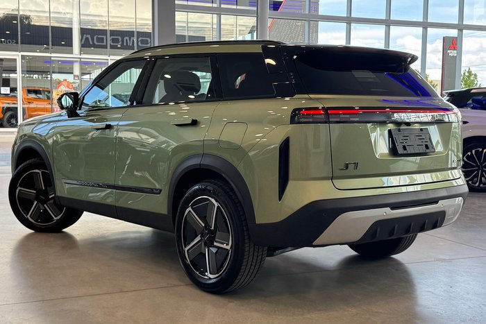 2025 Jaecoo J7 SHS Summit