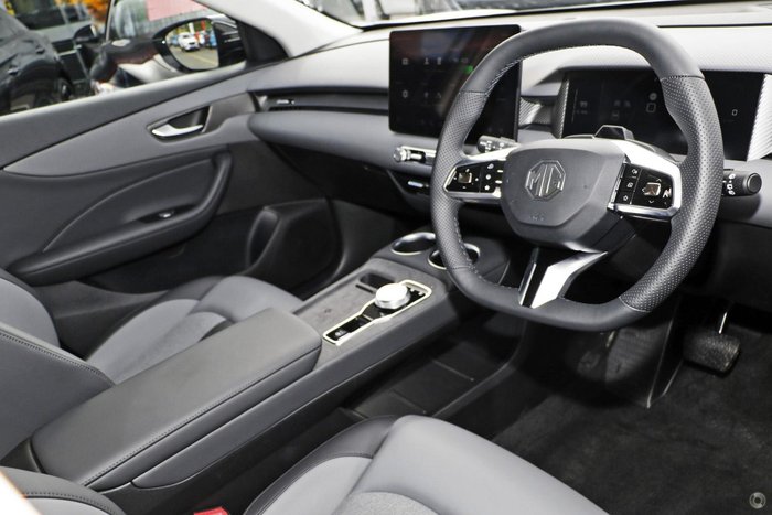 2025 MG MGS5 EV Essence 62 ZS3EM MY25 Sterling Silver